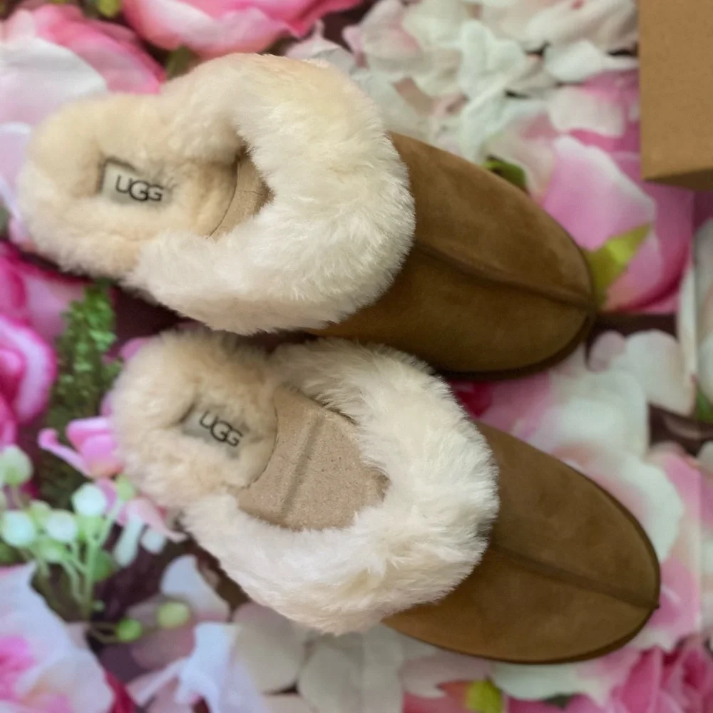 BNIB UGG Scuffette slippers tan sz5  suede authentic - Picture 7 of 7
